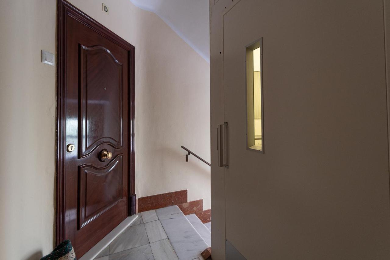 Apartamento Las Jacarandas De Cadiz Luaran gambar